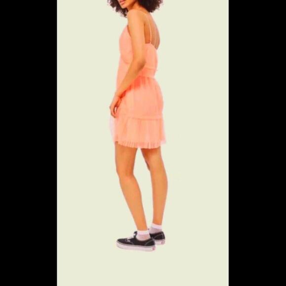 TOPSHOP Coral Pleated Dress Size 6 - Picture 3 of 10